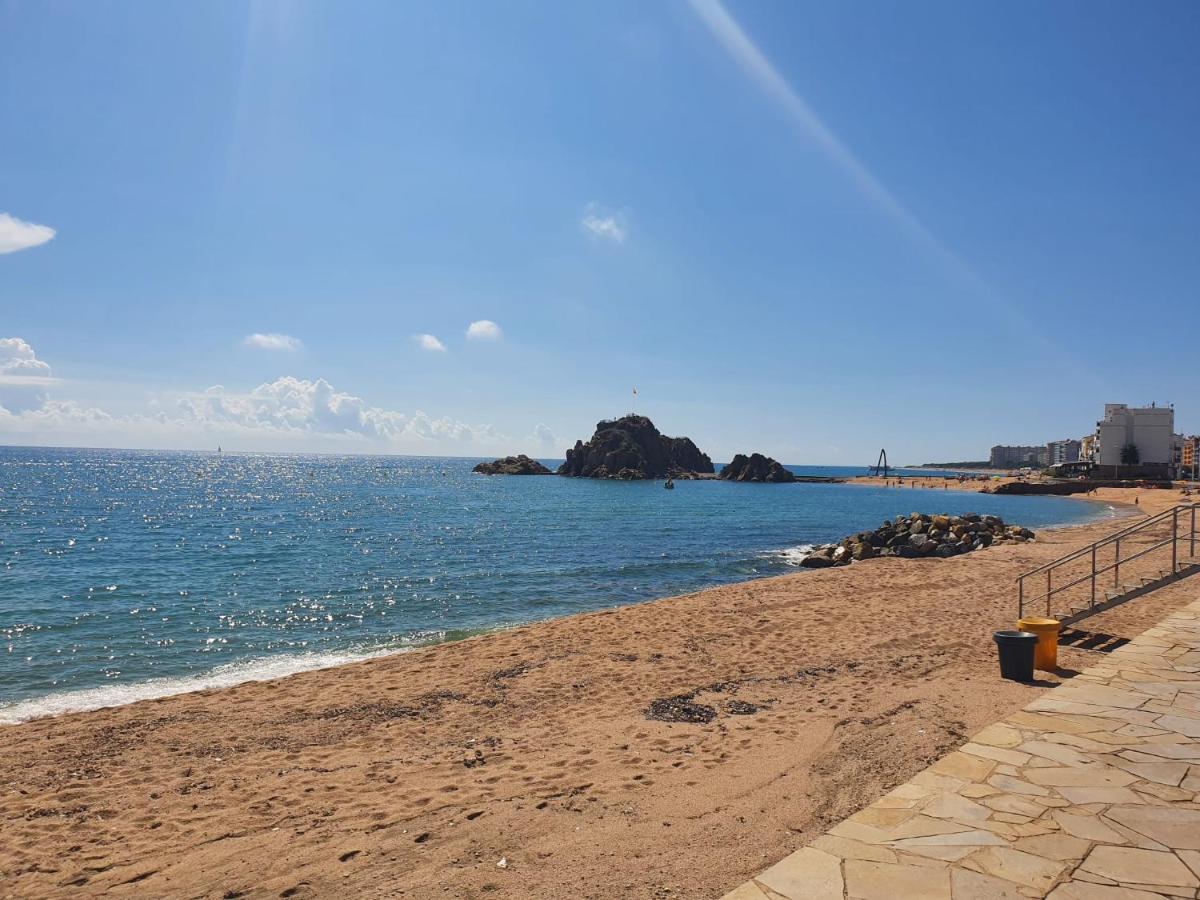 Habitacion Delante De La Playa 布拉内斯 外观 照片
